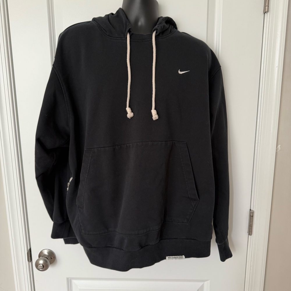 Men's Dri-FIT Pullover Basketball Hoodie